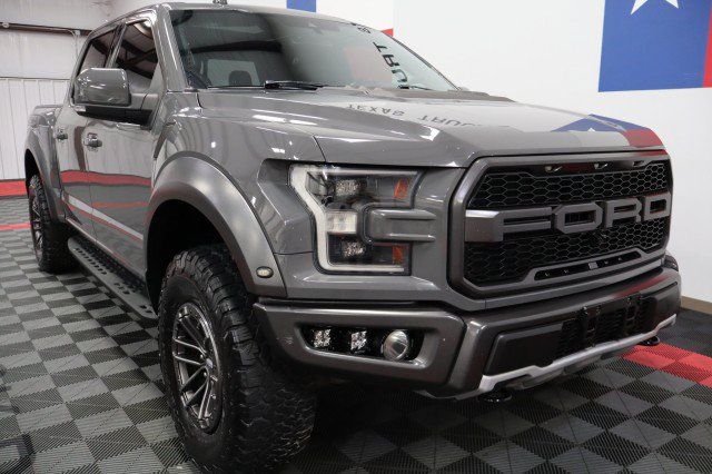 Used 2020 Ford F150 Raptor w/ Equipment Group 802A Luxury AWD/4WD image 17