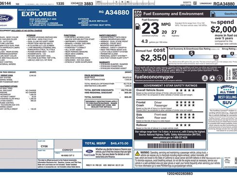 Certified 2024 Ford Explorer XLT w/ Equipment Group 202A AWD/4WD image 4
