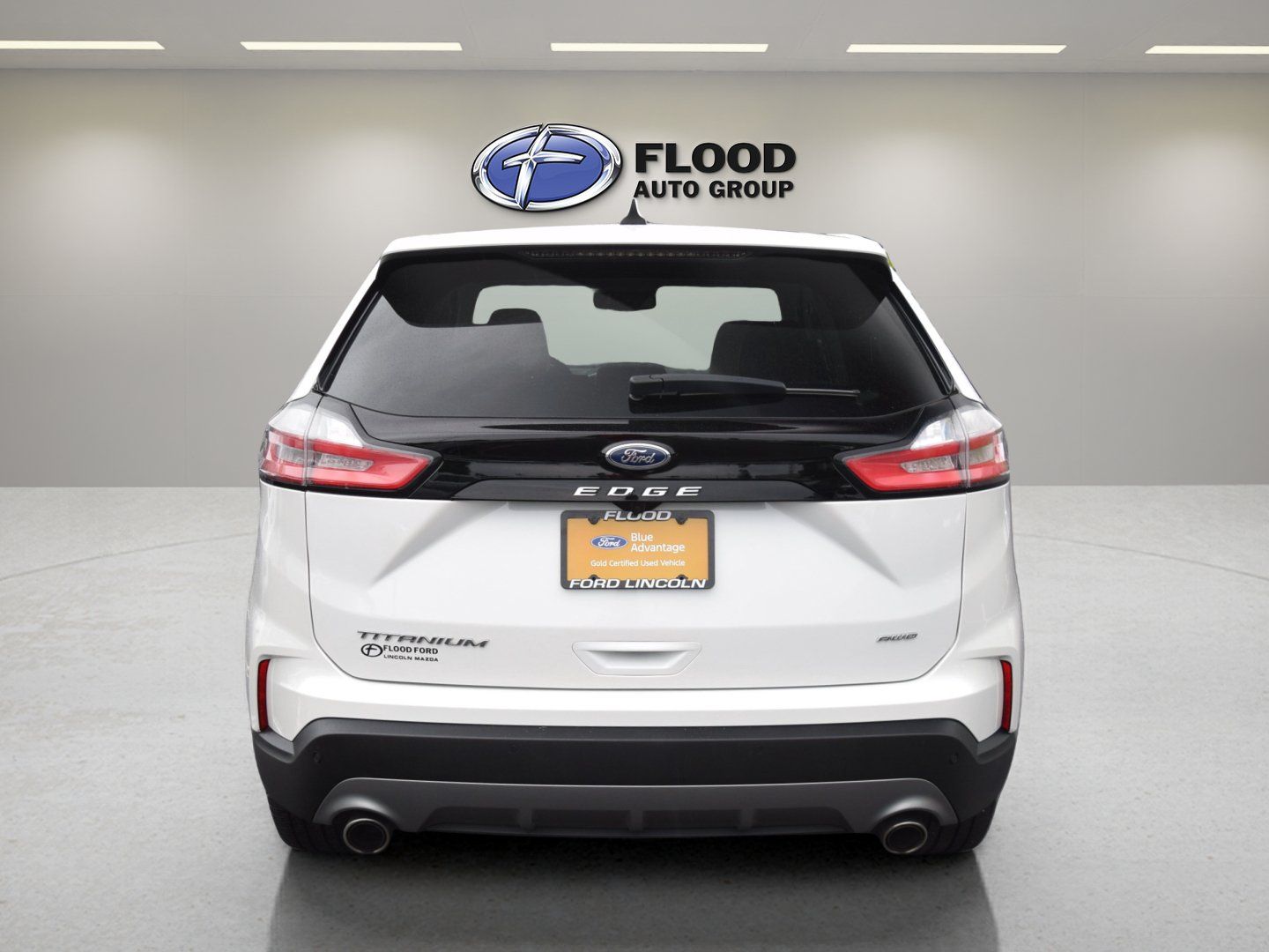 Used 2024 Ford Edge Titanium AWD/4WD image 5