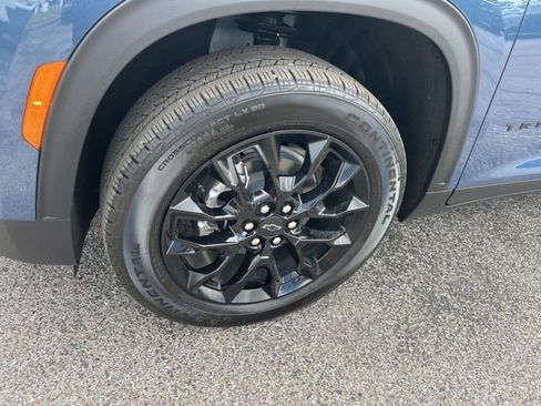 New 2026 Chevrolet Traverse LT w/ Midnight/Sport Edition FWD image 10