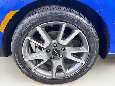 Used 2024 Kia Soul EX w/ Option Group 015 FWD image 40