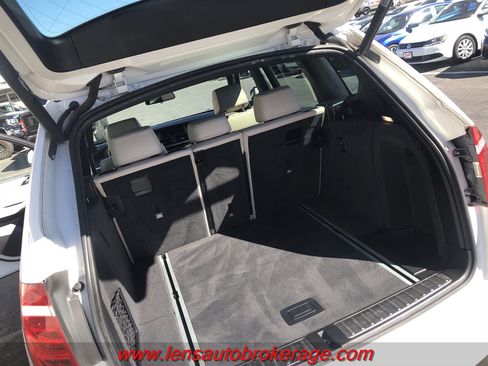 Used 2017 BMW X3 xDrive28i image 19