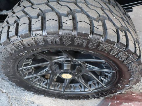 Used 2019 Chevrolet Silverado 1500 LT w/ All-Star Edition RWD image 33