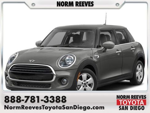 Used 2021 MINI Cooper 4-Door Hardtop w/ 6.5" Touchscreen Package FWD image 1