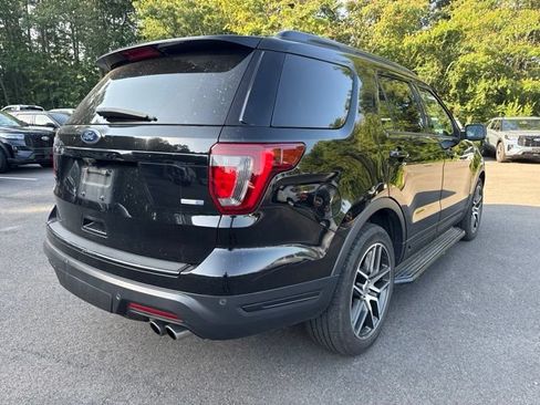 Used 2018 Ford Explorer Sport w/ Ford Safe & Smart Package AWD/4WD image 5