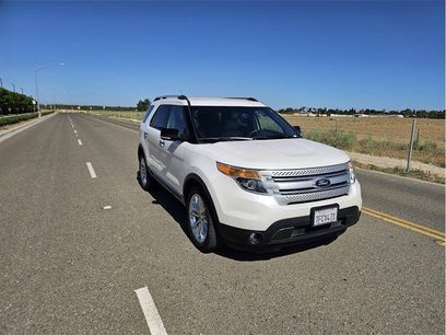 Used 2014 Ford Explorer XLT w/ Equipment Group 202A