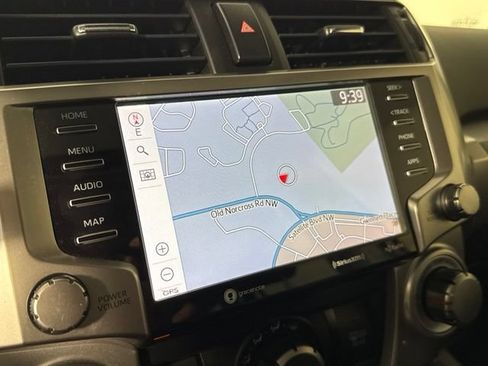 Used 2020 Toyota 4Runner SR5 Premium w/ Moonroof Package RWD image 23