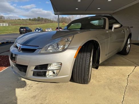 Used 2007 Saturn Sky w/ Premium Trim Pkg image 12
