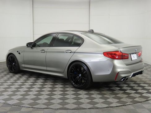 Used 2018 BMW M5 image 7