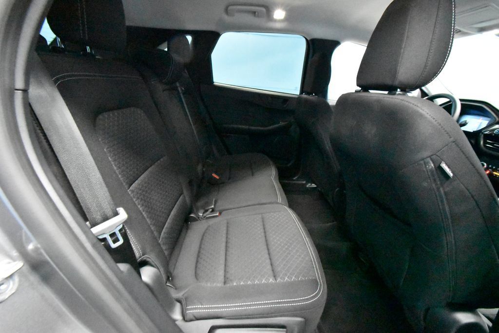 Used 2024 Ford Escape Active AWD/4WD image 25
