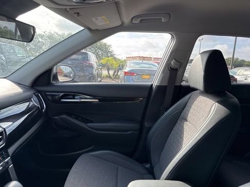 Used 2025 Kia Seltos S FWD image 24