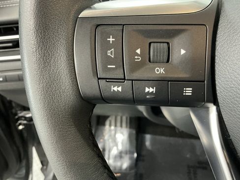 Used 2025 INFINITI QX60 Pure image 11