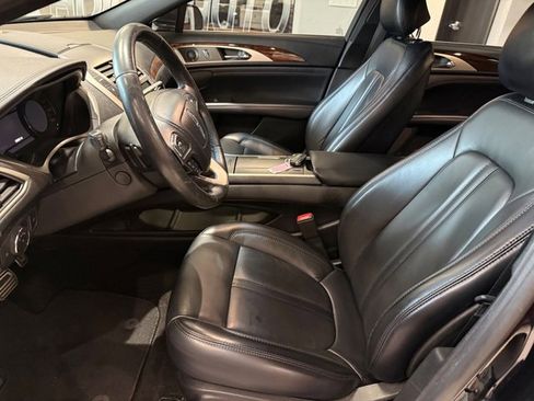 Used 2019 Lincoln MKZ Reserve w/ Reserve Plus Package image 13