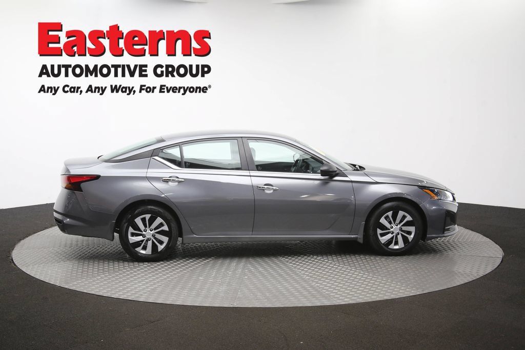 Used 2024 Nissan Altima 2.5 S FWD image 43