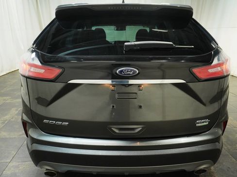 Used 2019 Ford Edge SEL w/ Equipment Group 201A FWD image 3
