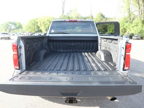 Used 2026 Chevrolet Silverado 3500 LT w/ Trail Boss Package AWD/4WD image 15