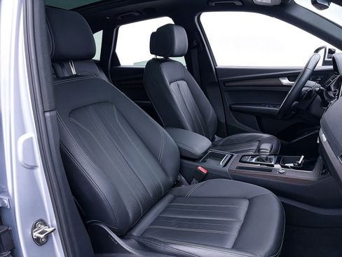 Used 2022 Audi Q5 2.0T Premium w/ Convenience Package AWD/4WD image 35