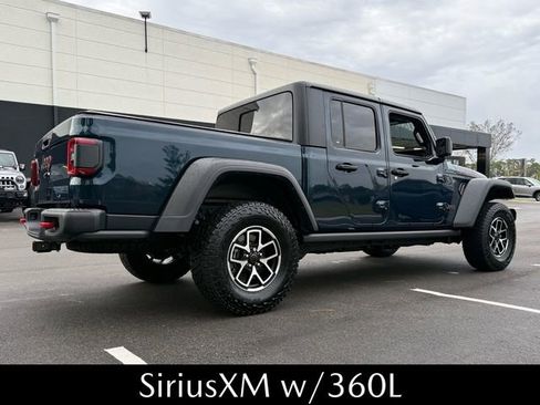 Used 2025 Jeep Gladiator Rubicon w/ Convenience Group image 13