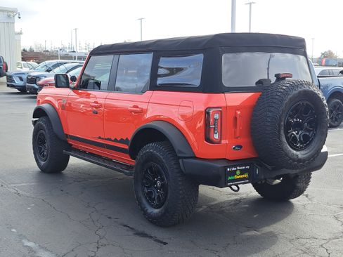 Used 2021 Ford Bronco Wildtrak image 3
