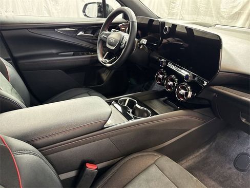 Used 2024 Chevrolet Blazer EV RS image 27