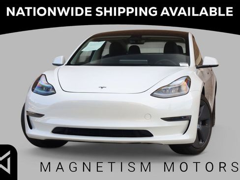 Used 2023 Tesla Model 3 Standard Range RWD image 1