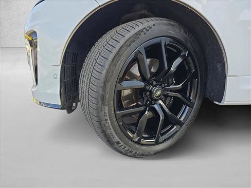 Certified 2022 Land Rover Range Rover Sport SVR image 26