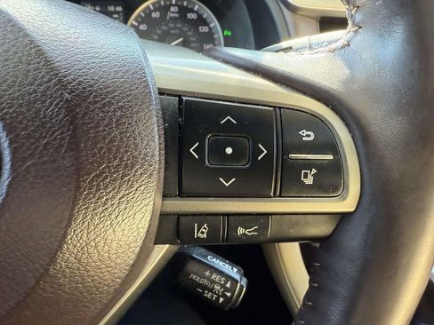 Used 2017 Lexus RX 350 Premium w/ Premium Package image 21