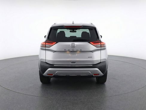 Used 2025 Nissan Rogue SV AWD/4WD image 7