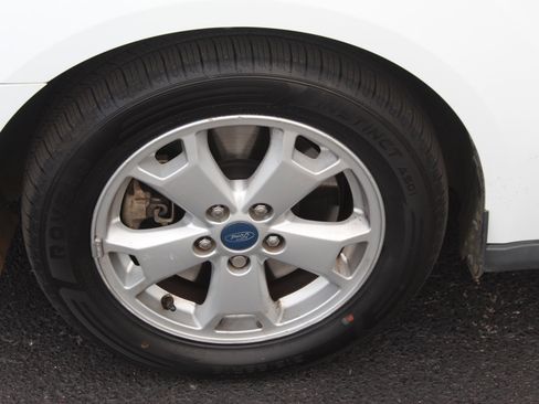 Used 2014 Ford Transit Connect XLT FWD image 10