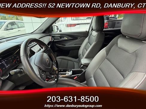 Used 2023 Chevrolet TrailBlazer RS w/ Convenience Package FWD image 14