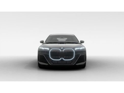 New 2026 BMW i7 eDrive50 w/ M Sport Package image 3