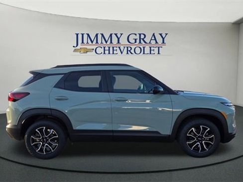 New 2026 Chevrolet TrailBlazer ACTIV image 2