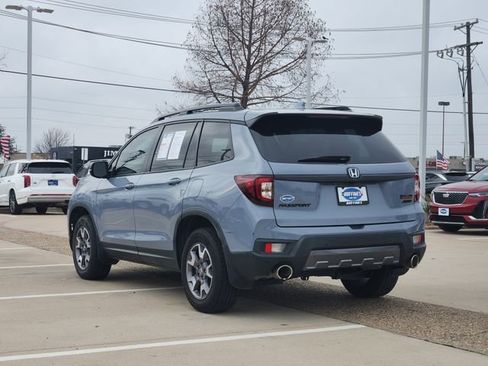 Used 2022 Honda Passport TrailSport image 4
