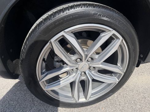 Used 2019 Cadillac XT4 Sport FWD image 31