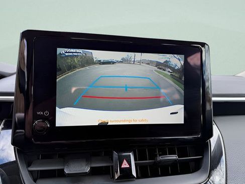 Used 2024 Toyota Corolla LE FWD image 8