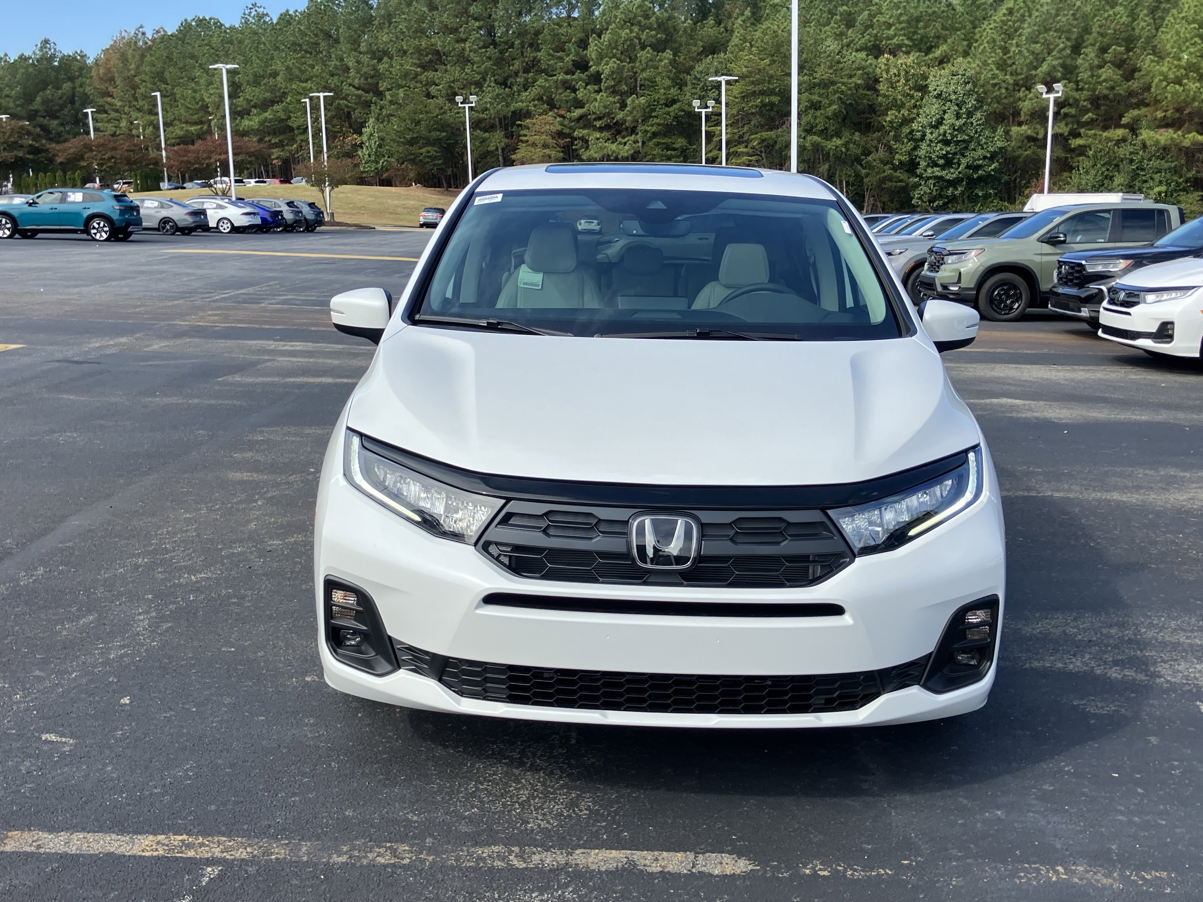 New 2026 Honda Odyssey EX-L image 3