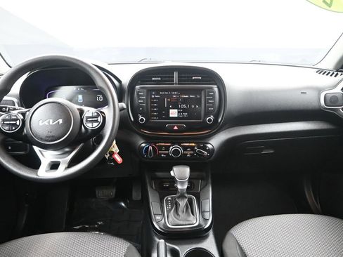 Certified 2024 Kia Soul LX w/ Option Group 015 image 28
