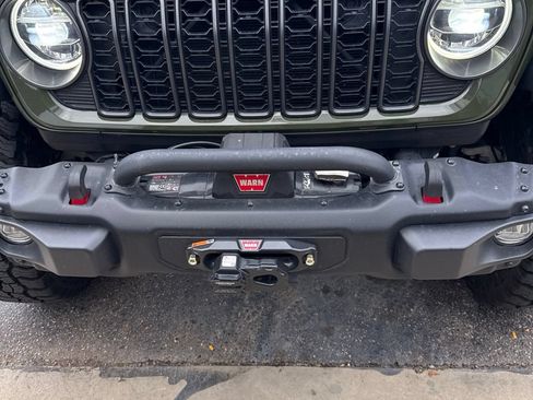 Used 2021 Jeep Wrangler Unlimited Rubicon AWD/4WD image 4