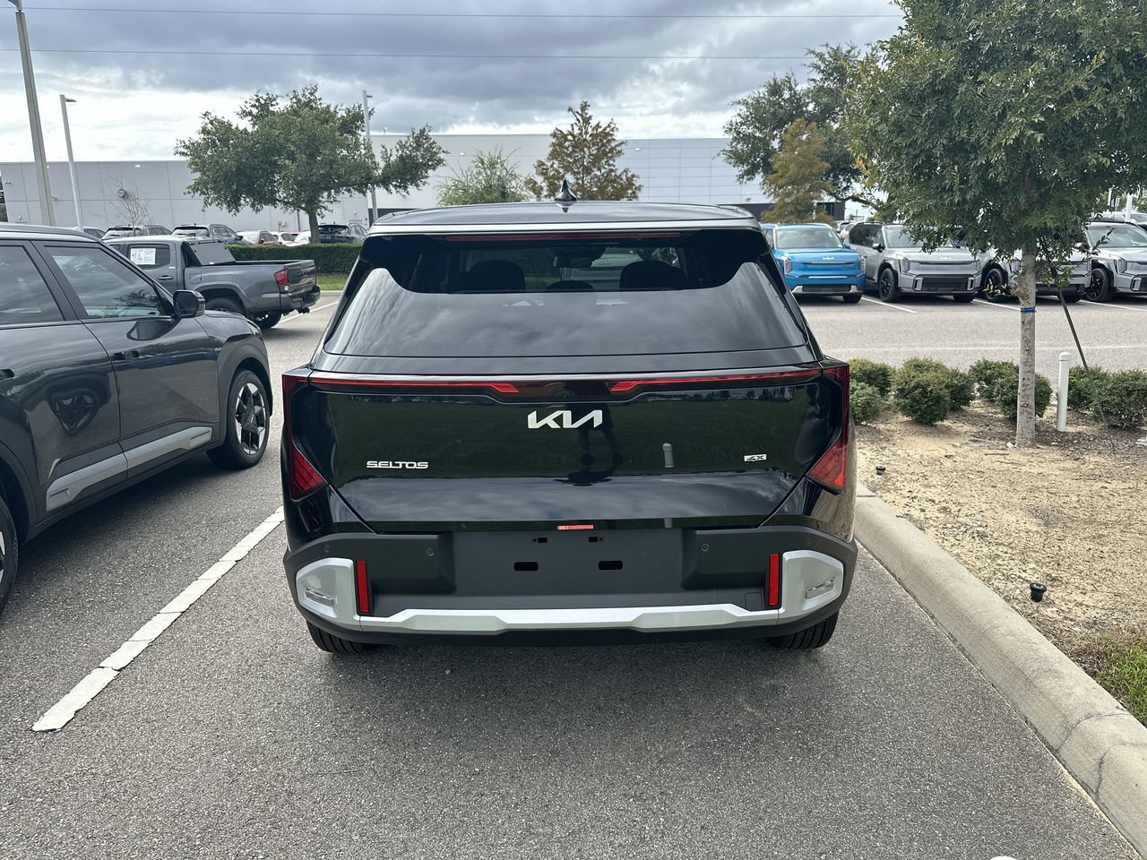 New 2027 Kia Seltos LX AWD/4WD image 20