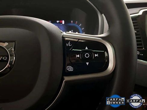 Used 2025 Volvo XC90 B6 Plus image 40