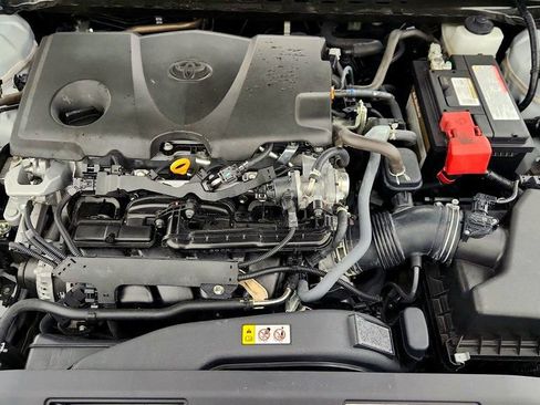 Used 2024 Toyota Camry SE w/ Convenience Package image 26