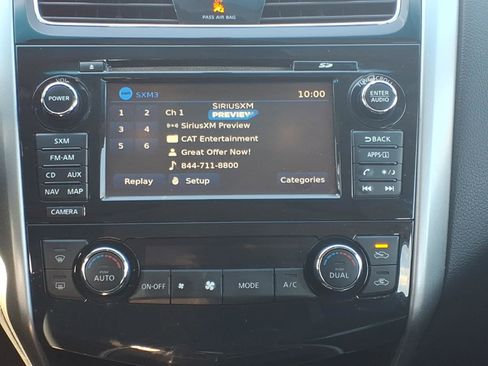 Used 2015 Nissan Altima 2.5 SV w/ Convenience Package image 5