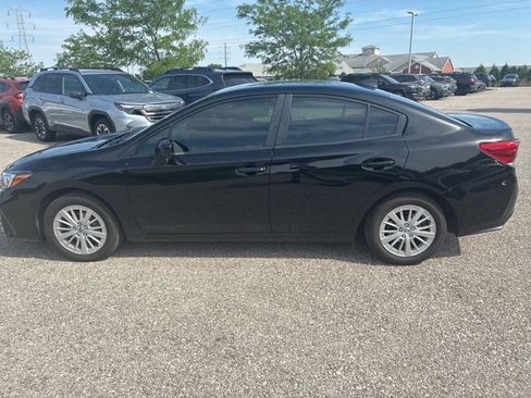 Used 2018 Subaru Impreza 2.0i Premium w/ Eyesight & BSD & Rcta AWD/4WD image 23