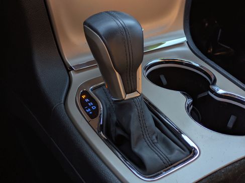 Used 2017 Jeep Grand Cherokee Summit image 33