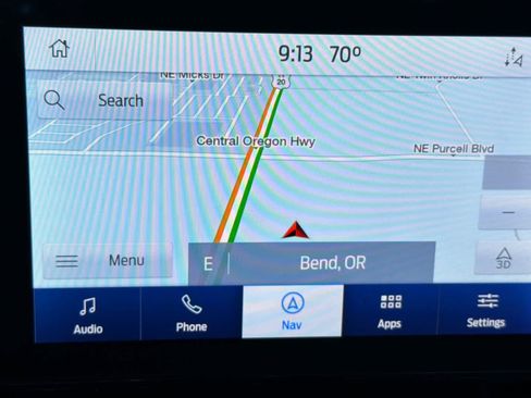 Used 2021 Ford Explorer Limited w/ Hybrid Equipment Group 310A AWD/4WD image 22