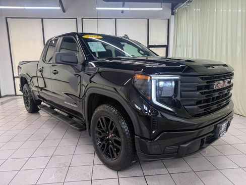 Used 2023 GMC Sierra 1500 Pro w/ Graphite Edition image 2