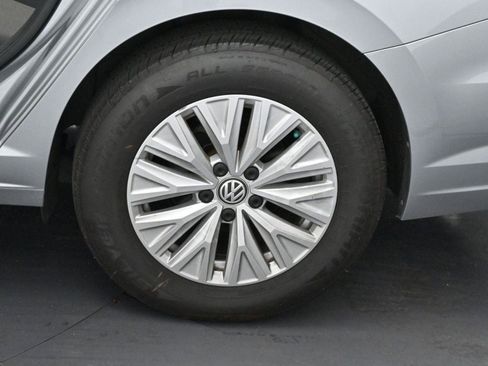 Used 2019 Volkswagen Jetta S image 29