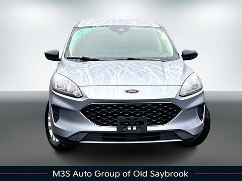 Used 2022 Ford Escape SE image 2