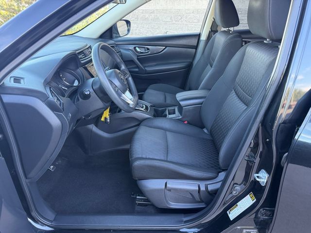 Used 2017 Nissan Rogue S w/ S Appearance Package AWD/4WD image 27