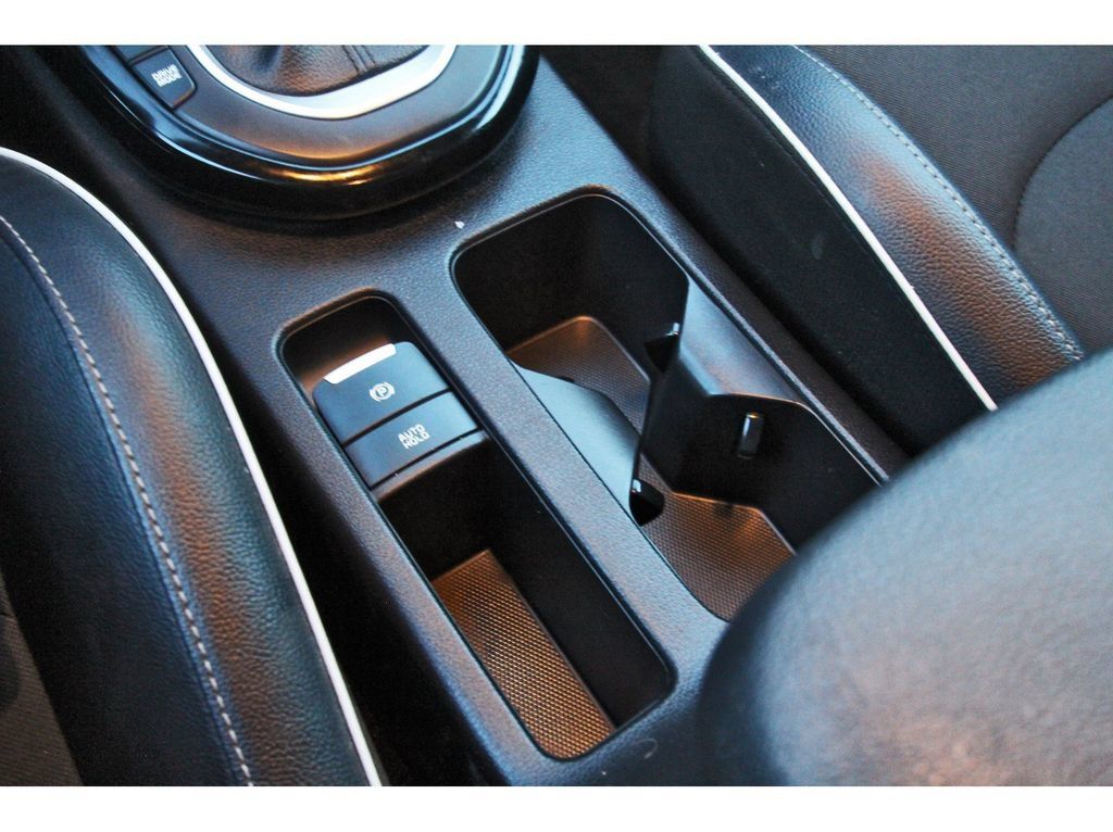 Used 2022 Kia Forte GT-Line w/ GT-Line Technology Package FWD image 28